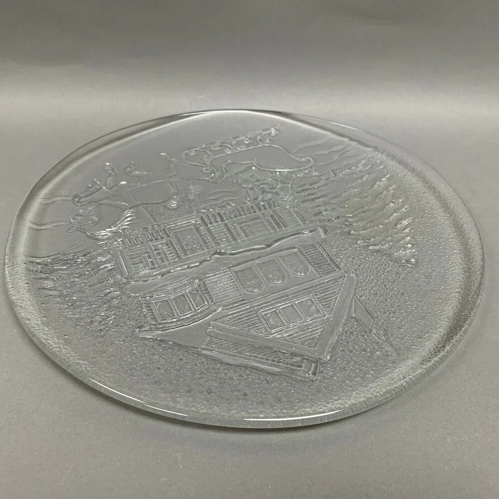 Unbranded clear glass